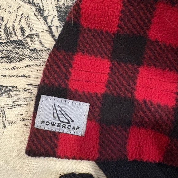 Lighted Power Cap & Knit gloves - Picture 2 of 2